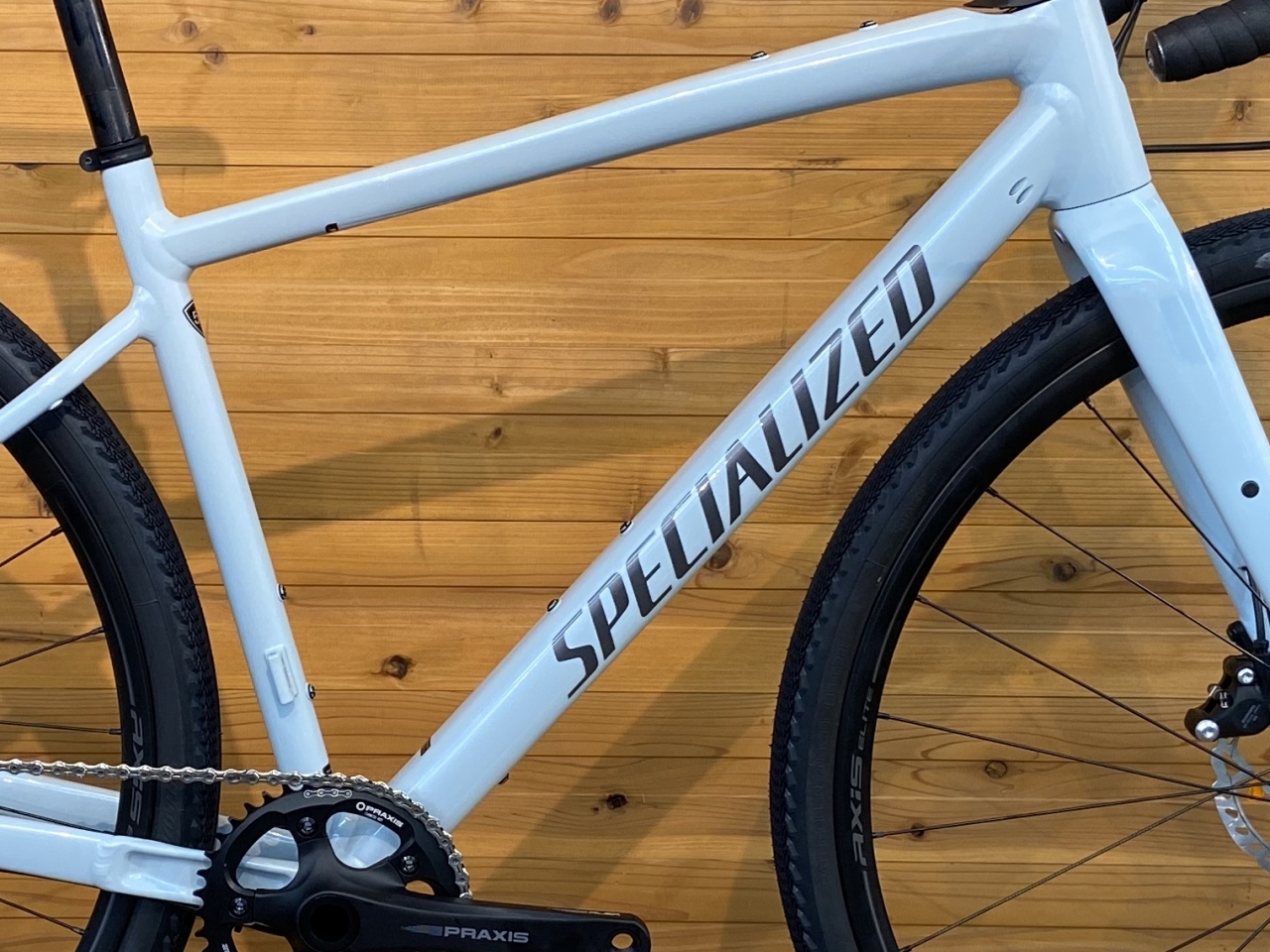 New!!】SPECIALIZED DIVERGE COMP E5というグラベルロードについて 